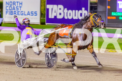 2026_PACEPIX_GP18042026_RACE8_WakeUpGeoff_WIN_WEB-12