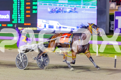 2026_PACEPIX_GP18042026_RACE8_WakeUpGeoff_WIN_WEB-13