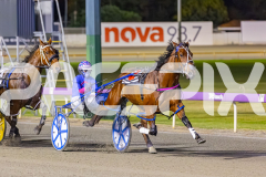 2025_PACEPIX_GP03102025_RACE9_BettorFortune_WIN_WEB-7