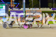 2025_PACEPIX_GP17102025_Race9_Captainshavtime_WIN_WEB-15