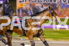 2025_PACEPIX_GP17102025_Race9_Captainshavtime_WIN_WEB-5