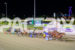 2025_PACEPIX_GP17102025_Race9_Captainshavtime_WIN_WEB-7