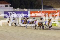 2025_PACEPIX_GP17102025_Race9_Captainshavtime_WIN_WEB-8