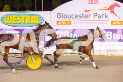 2025_PACEPIX_GP11072025_Race9_ChaseMe_WIN_WEB-14