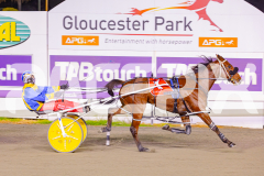 2025_PACEPIX_GP23052025_RACE9_ChaseMe_WIN_WEB-16
