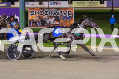 RACE 9 GRAND COUTEAU