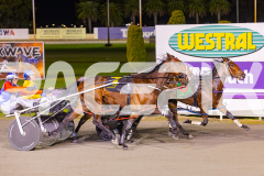 2025_PACEPIX_GP16092025_Race9_InFullFlight_WIN_WEB-10