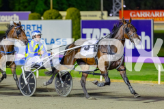 2026_PACEPIX_GP21042026_RACE9_LetsRattlnroll_WIN_WEB-3