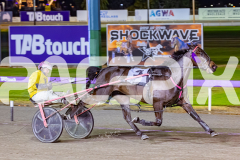2025_PACEPIX_GP24102025_Race9_MaximumRock_WIN_WEB-9