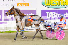 2025_PACEPIX_GP09052025_RACE9_OceanFront_WIN_WEB-6