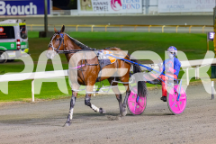 2026_PACEPIX_GP15052026_RACE9_RumbleStrip_WIN_WEB-11