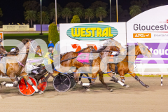 2025_PACEPIX_GP22082025_Race9_StarLilly_WIN_WEB-10