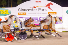 2025_PACEPIX_GP22082025_Race9_StarLilly_WIN_WEB-11