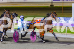 RACE 9 - Swizzlestick